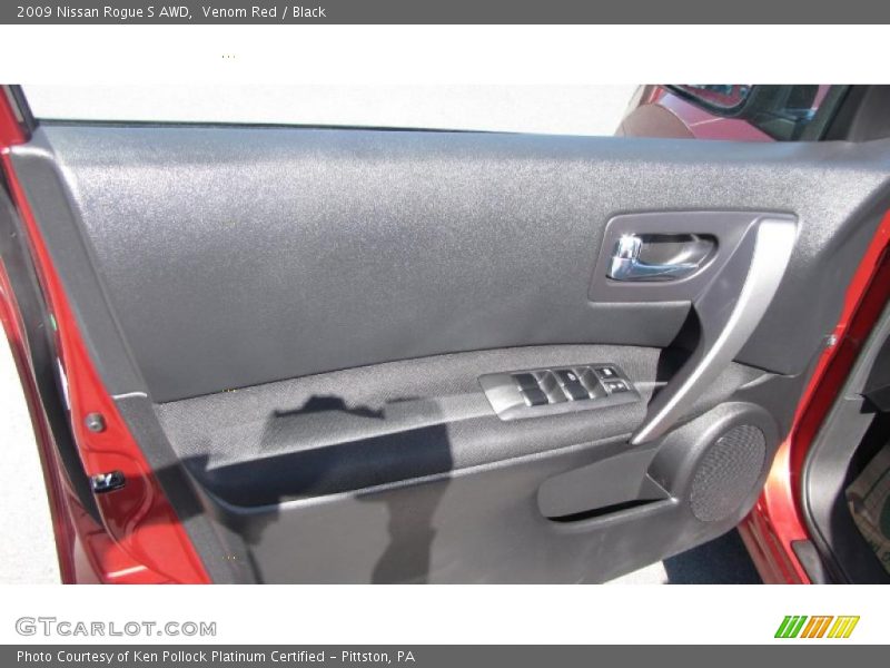 Venom Red / Black 2009 Nissan Rogue S AWD