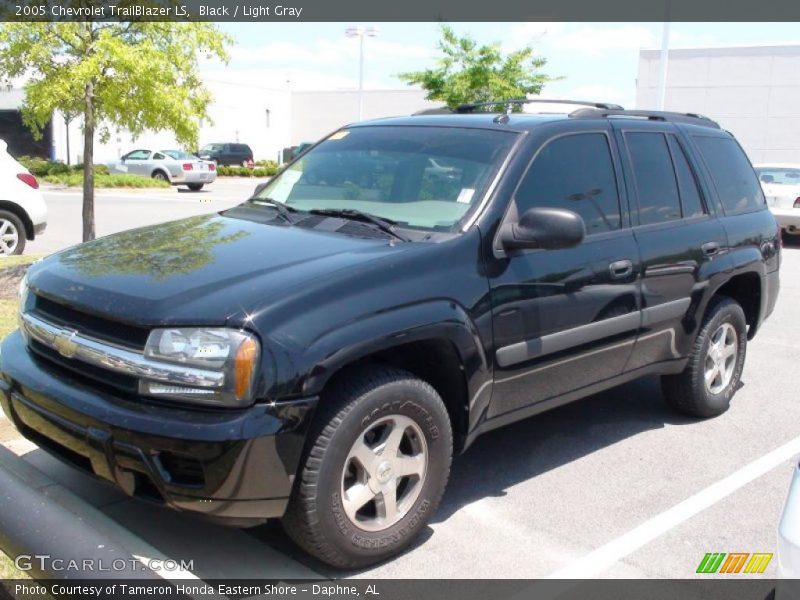 Black / Light Gray 2005 Chevrolet TrailBlazer LS