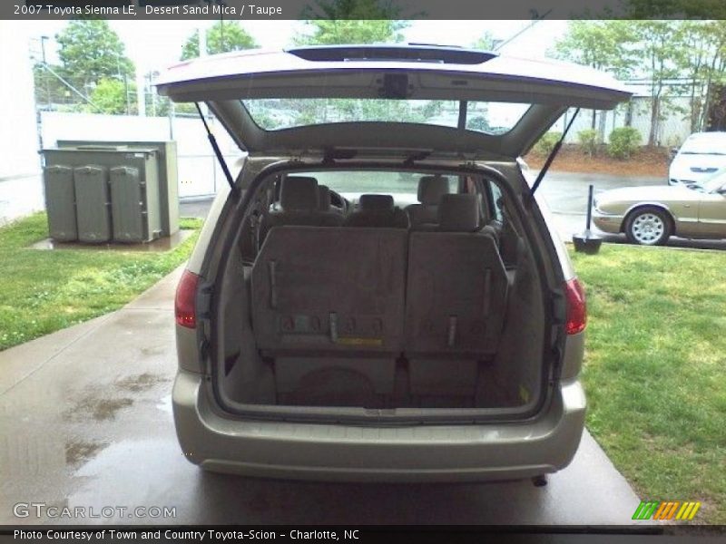 Desert Sand Mica / Taupe 2007 Toyota Sienna LE