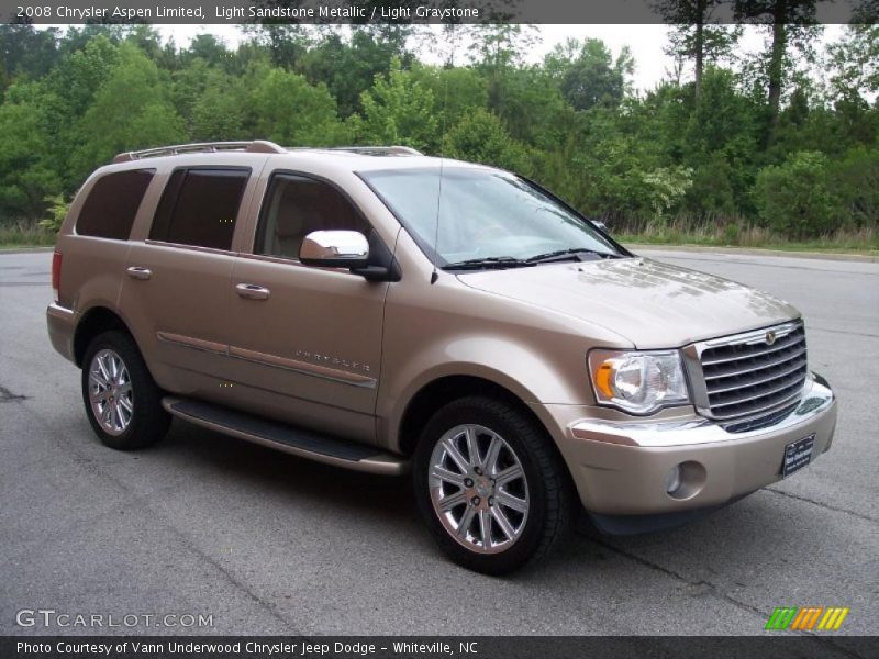Light Sandstone Metallic / Light Graystone 2008 Chrysler Aspen Limited