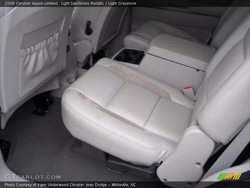 Light Sandstone Metallic / Light Graystone 2008 Chrysler Aspen Limited