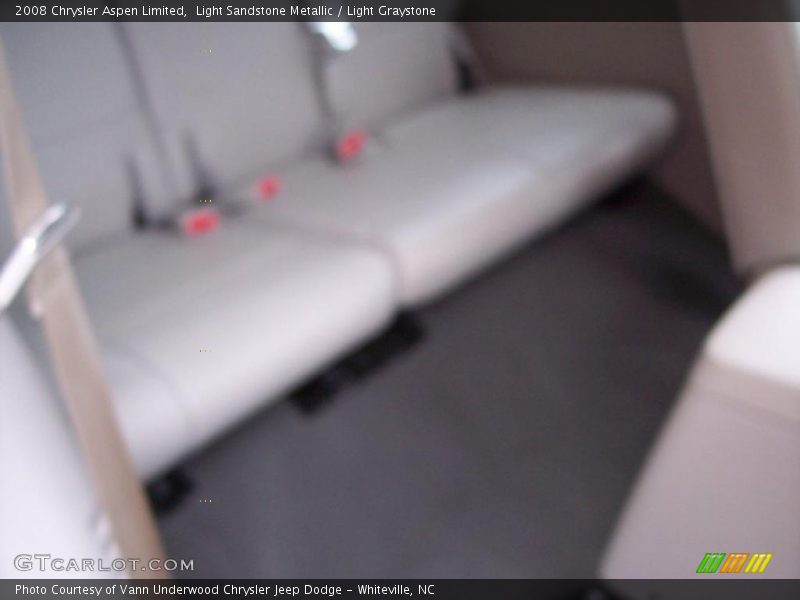 Light Sandstone Metallic / Light Graystone 2008 Chrysler Aspen Limited