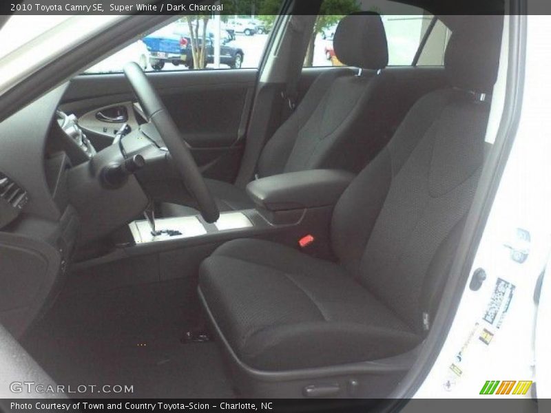 Super White / Dark Charcoal 2010 Toyota Camry SE