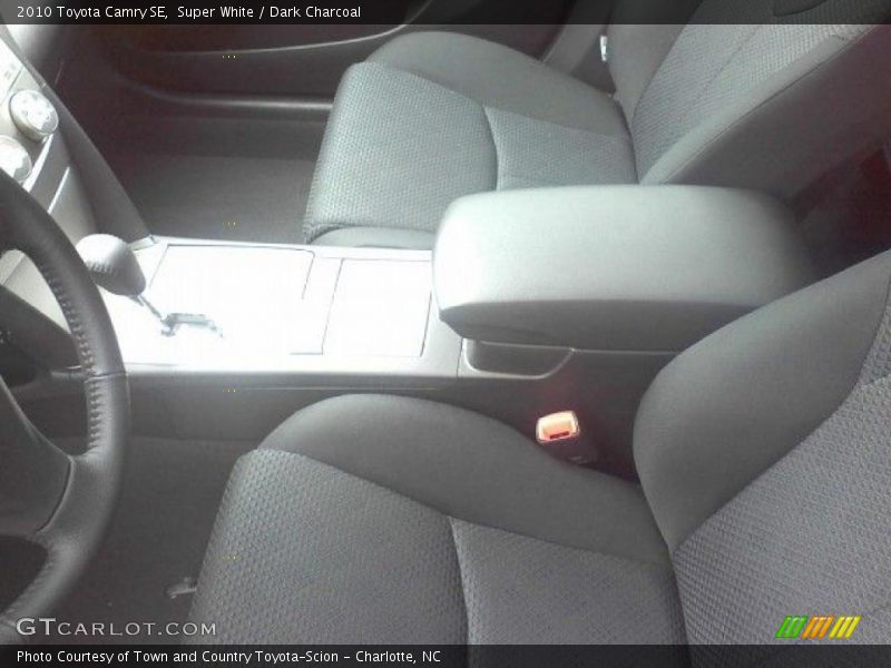 Super White / Dark Charcoal 2010 Toyota Camry SE