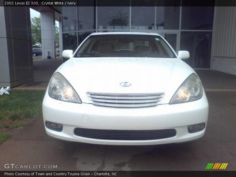 Crystal White / Ivory 2002 Lexus ES 300