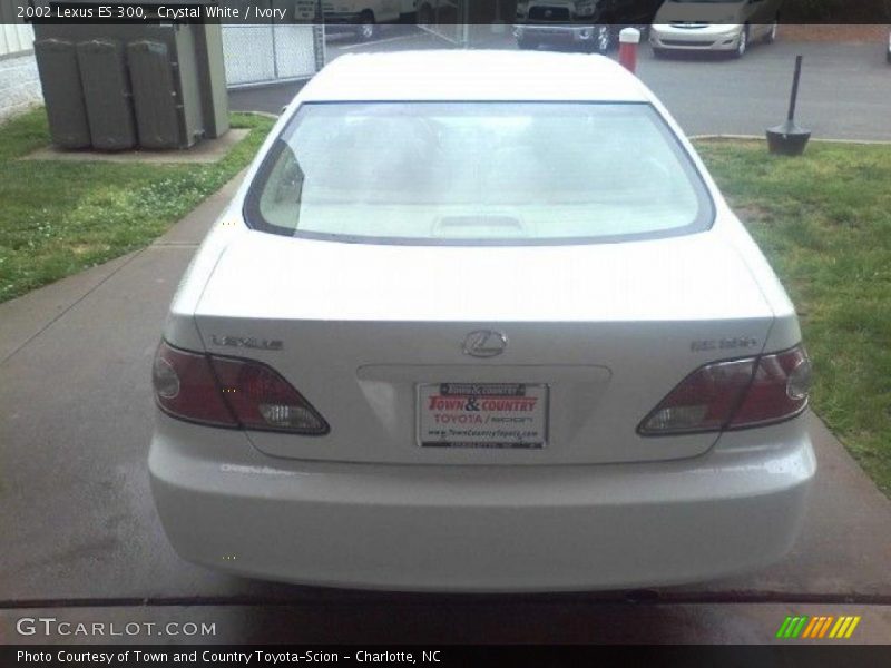 Crystal White / Ivory 2002 Lexus ES 300