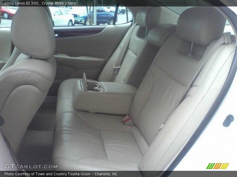 Crystal White / Ivory 2002 Lexus ES 300
