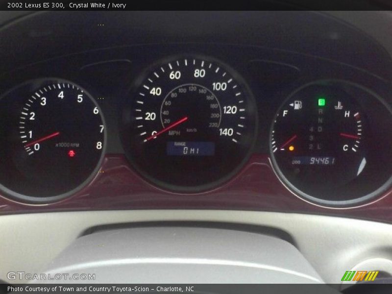 Crystal White / Ivory 2002 Lexus ES 300