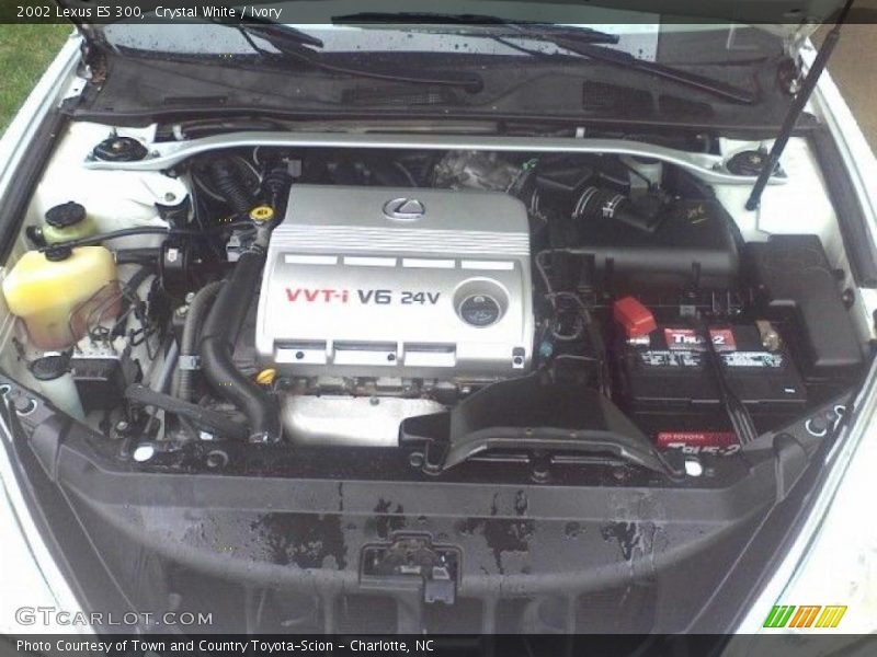 Crystal White / Ivory 2002 Lexus ES 300