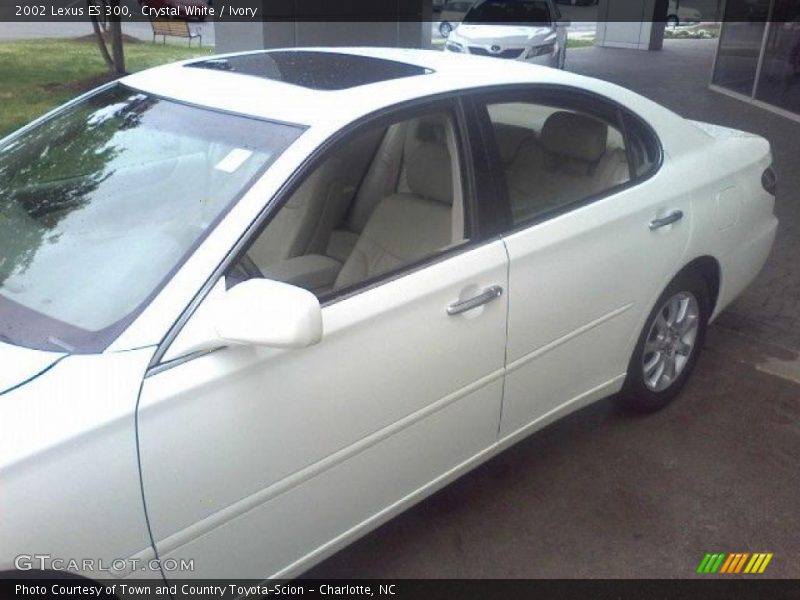 Crystal White / Ivory 2002 Lexus ES 300