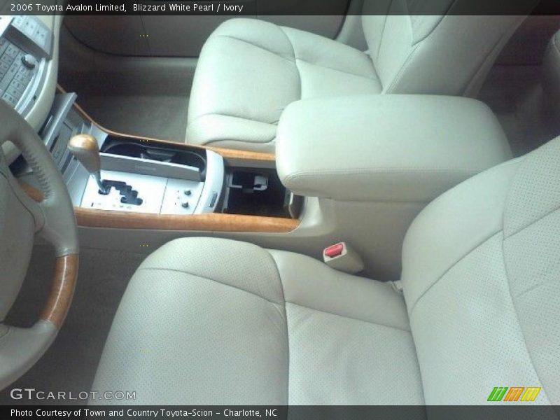 Blizzard White Pearl / Ivory 2006 Toyota Avalon Limited