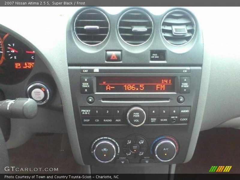 Super Black / Frost 2007 Nissan Altima 2.5 S