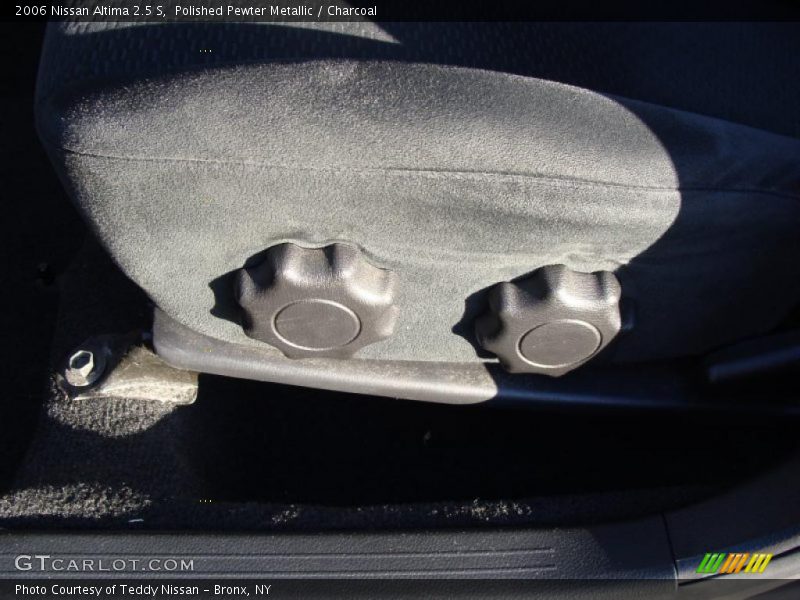 Polished Pewter Metallic / Charcoal 2006 Nissan Altima 2.5 S