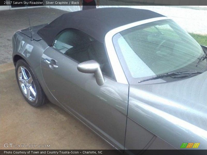 Silver Graphite / Black 2007 Saturn Sky Roadster