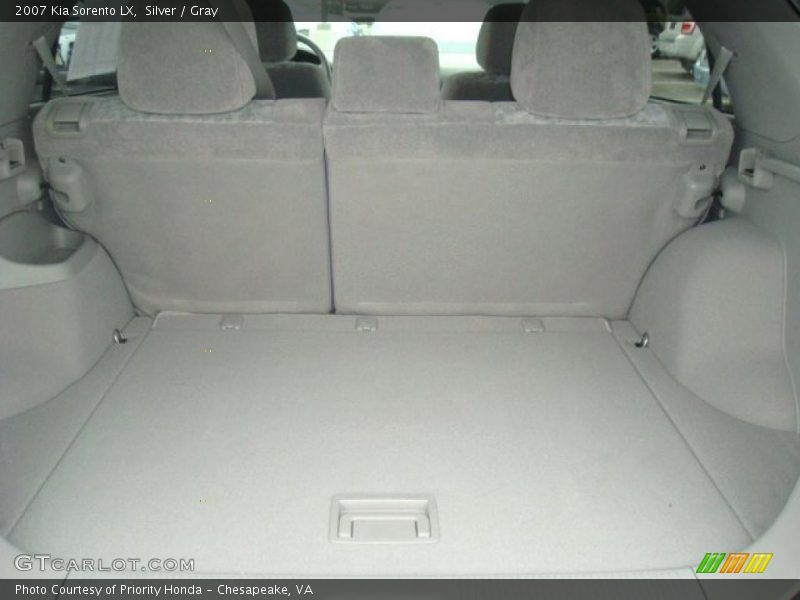 Silver / Gray 2007 Kia Sorento LX