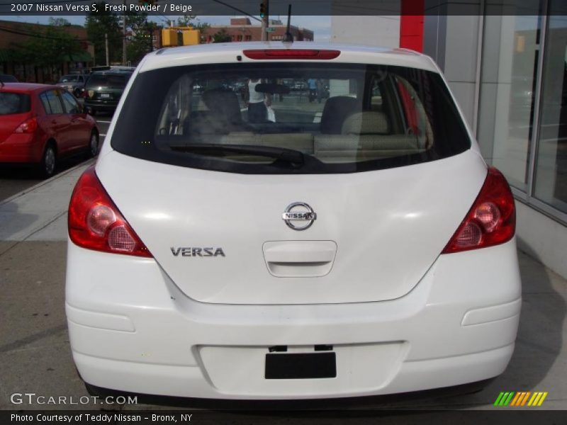 Fresh Powder / Beige 2007 Nissan Versa S