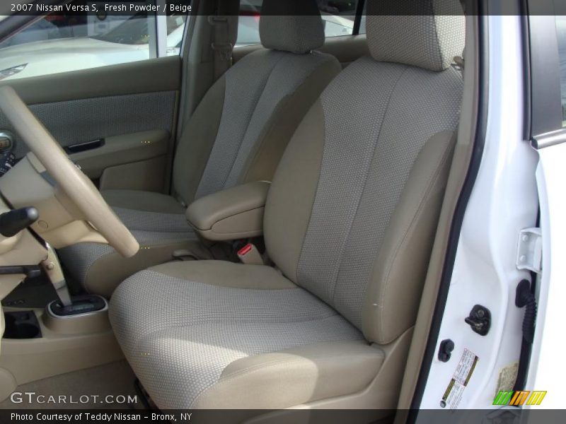 Fresh Powder / Beige 2007 Nissan Versa S