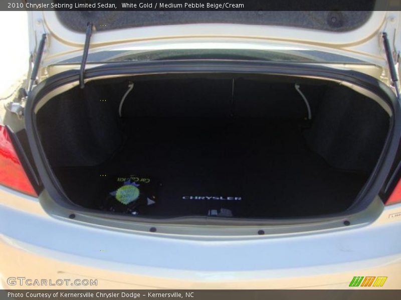 White Gold / Medium Pebble Beige/Cream 2010 Chrysler Sebring Limited Sedan