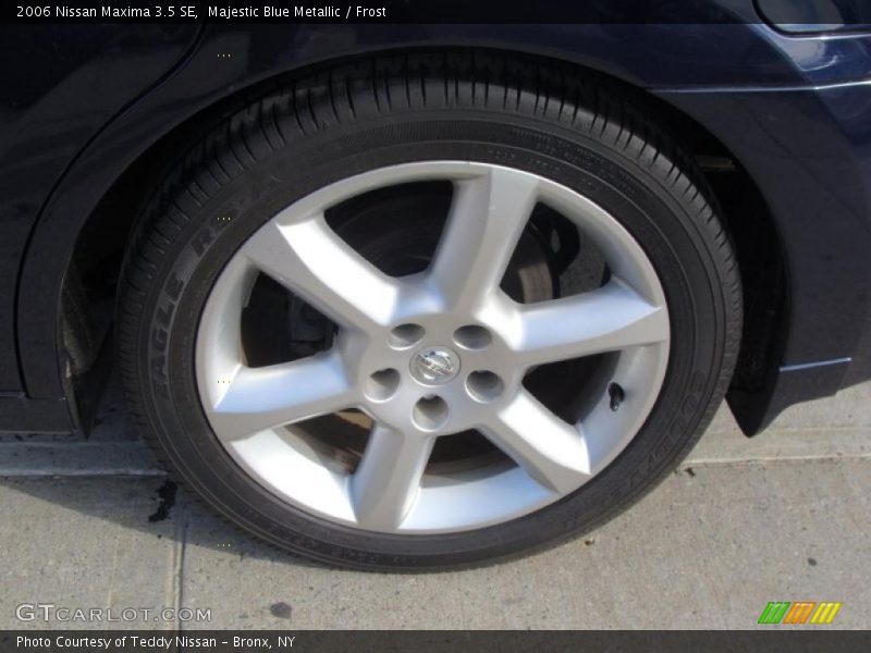 Majestic Blue Metallic / Frost 2006 Nissan Maxima 3.5 SE