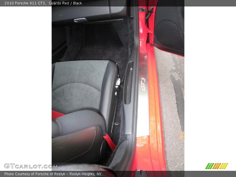 Guards Red / Black 2010 Porsche 911 GT3
