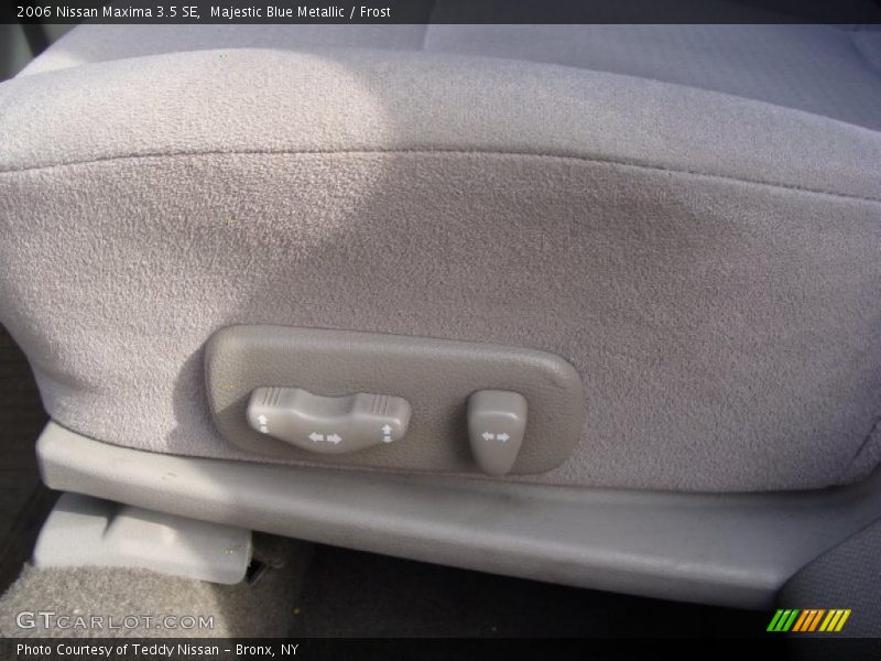Majestic Blue Metallic / Frost 2006 Nissan Maxima 3.5 SE