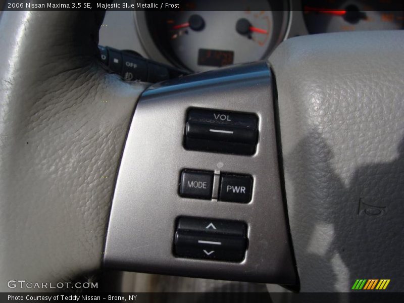 Majestic Blue Metallic / Frost 2006 Nissan Maxima 3.5 SE