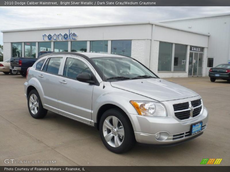Bright Silver Metallic / Dark Slate Gray/Medium Graystone 2010 Dodge Caliber Mainstreet