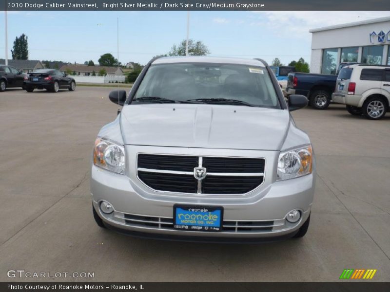 Bright Silver Metallic / Dark Slate Gray/Medium Graystone 2010 Dodge Caliber Mainstreet