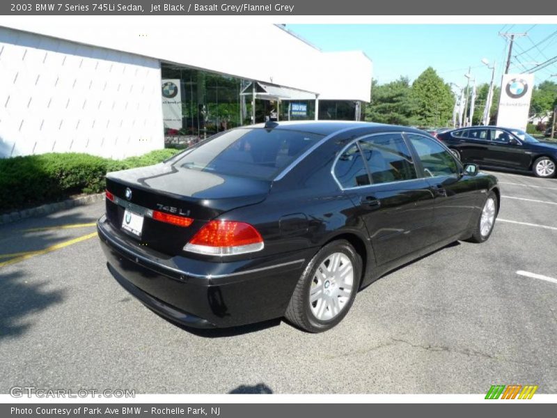Jet Black / Basalt Grey/Flannel Grey 2003 BMW 7 Series 745Li Sedan