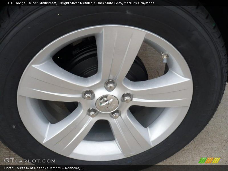 Bright Silver Metallic / Dark Slate Gray/Medium Graystone 2010 Dodge Caliber Mainstreet