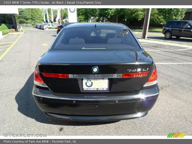 Jet Black / Basalt Grey/Flannel Grey 2003 BMW 7 Series 745Li Sedan