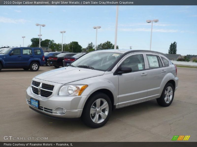 Bright Silver Metallic / Dark Slate Gray/Medium Graystone 2010 Dodge Caliber Mainstreet