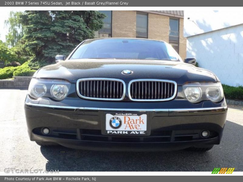 Jet Black / Basalt Grey/Flannel Grey 2003 BMW 7 Series 745Li Sedan