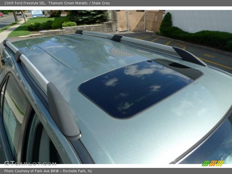 Titanium Green Metallic / Shale Grey 2006 Ford Freestyle SEL