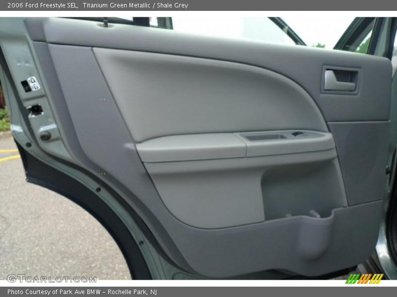 Titanium Green Metallic / Shale Grey 2006 Ford Freestyle SEL