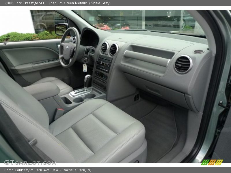 Titanium Green Metallic / Shale Grey 2006 Ford Freestyle SEL