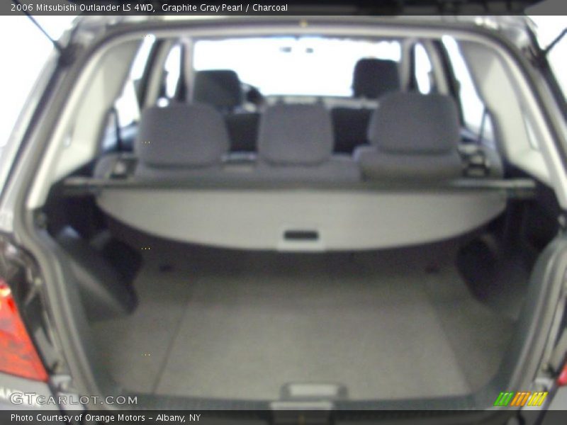 Graphite Gray Pearl / Charcoal 2006 Mitsubishi Outlander LS 4WD