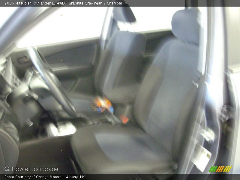 Graphite Gray Pearl / Charcoal 2006 Mitsubishi Outlander LS 4WD