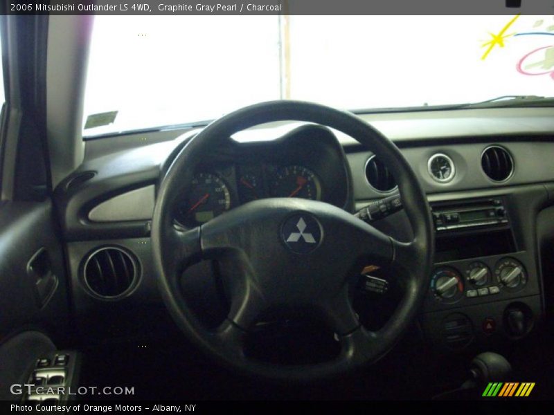 Graphite Gray Pearl / Charcoal 2006 Mitsubishi Outlander LS 4WD