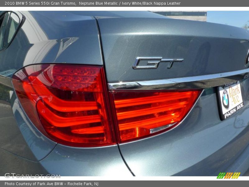 Neptune Blue Metallic / Ivory White/Black Nappa Leather 2010 BMW 5 Series 550i Gran Turismo