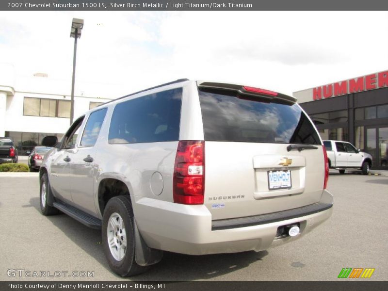 Silver Birch Metallic / Light Titanium/Dark Titanium 2007 Chevrolet Suburban 1500 LS