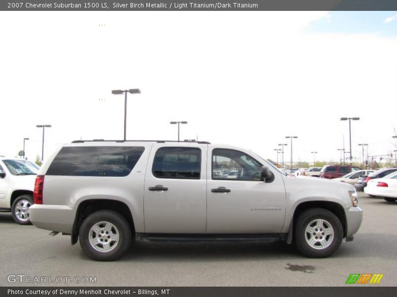 Silver Birch Metallic / Light Titanium/Dark Titanium 2007 Chevrolet Suburban 1500 LS