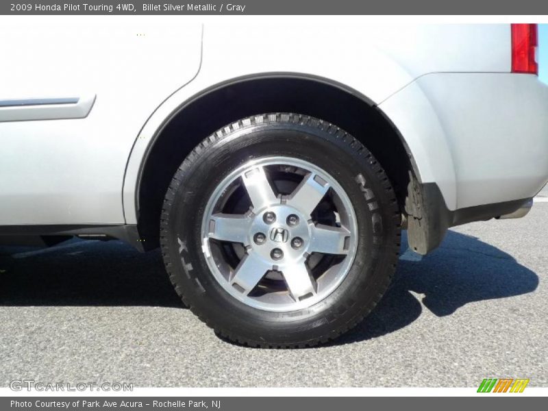 Billet Silver Metallic / Gray 2009 Honda Pilot Touring 4WD