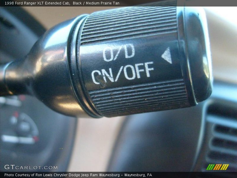 Black / Medium Prairie Tan 1998 Ford Ranger XLT Extended Cab