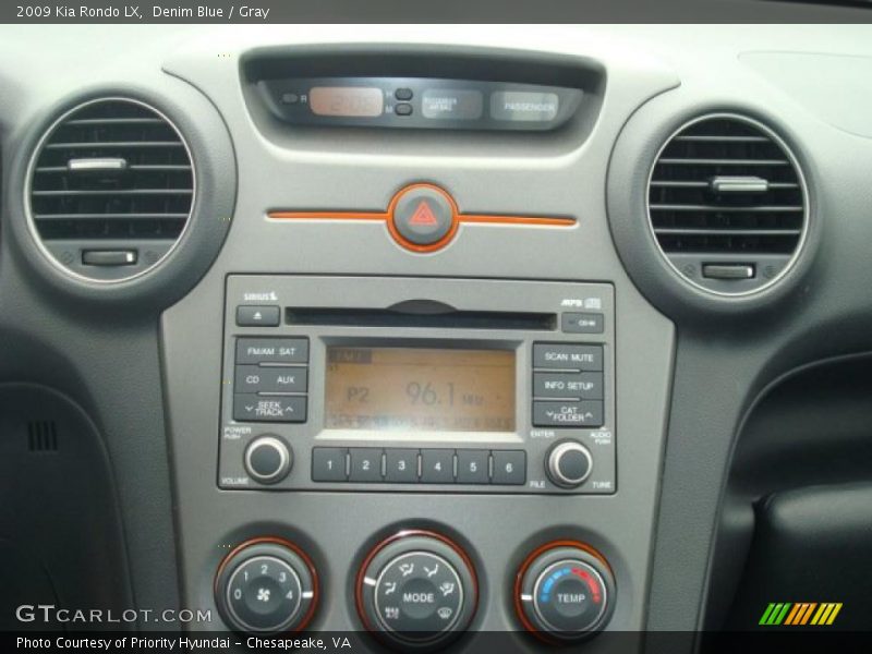 Denim Blue / Gray 2009 Kia Rondo LX