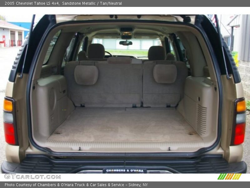 Sandstone Metallic / Tan/Neutral 2005 Chevrolet Tahoe LS 4x4