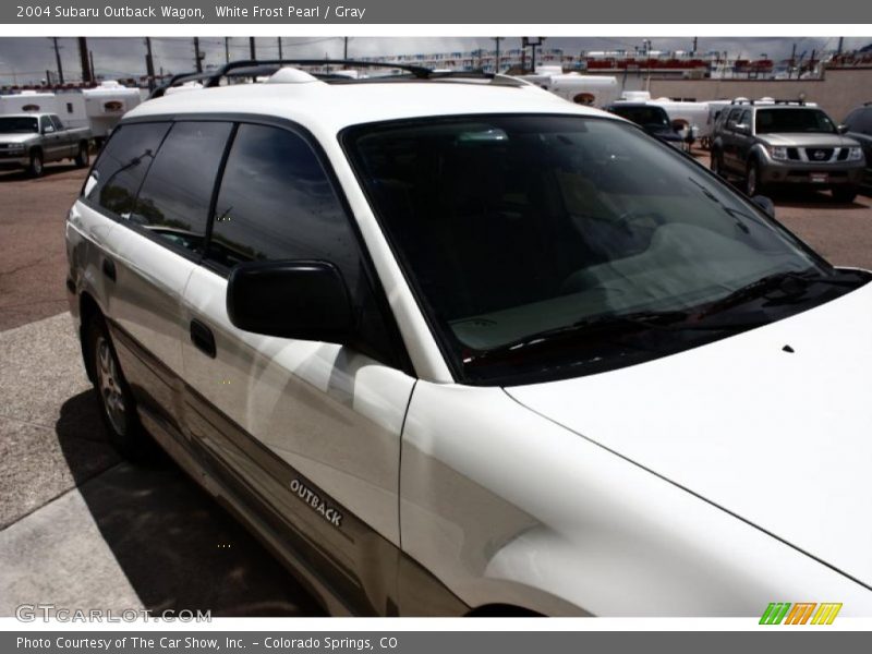 White Frost Pearl / Gray 2004 Subaru Outback Wagon
