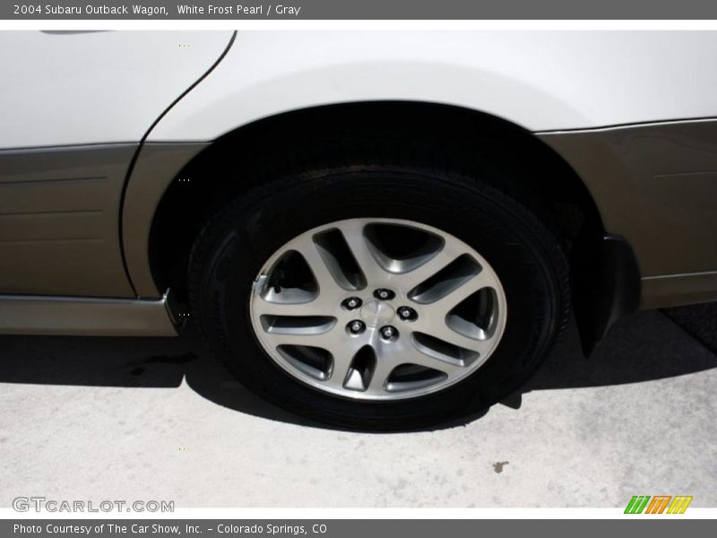 White Frost Pearl / Gray 2004 Subaru Outback Wagon