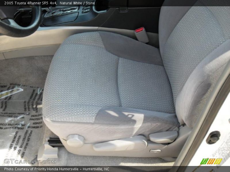 Natural White / Stone 2005 Toyota 4Runner SR5 4x4