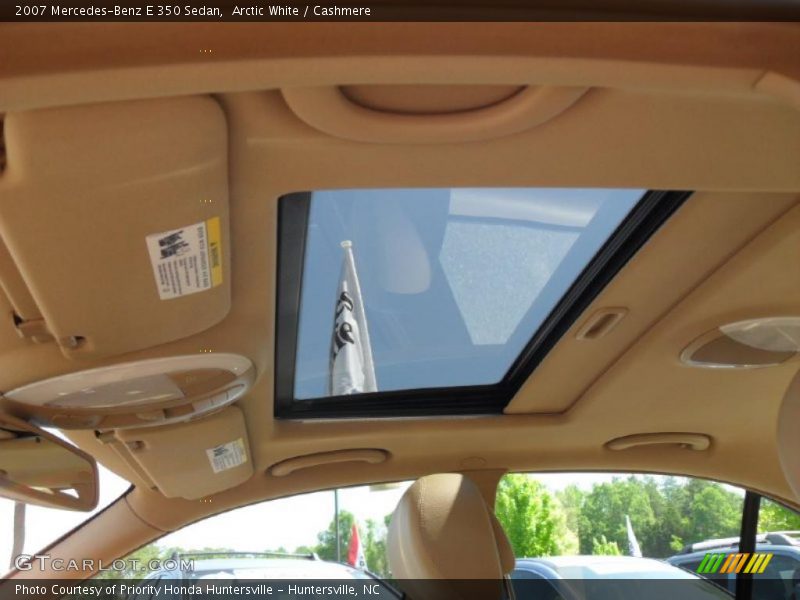 Arctic White / Cashmere 2007 Mercedes-Benz E 350 Sedan